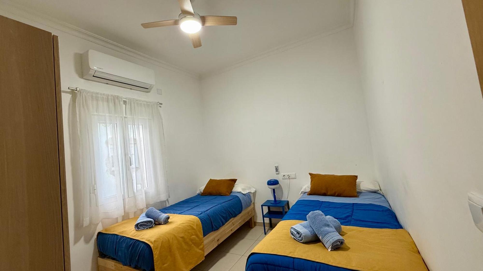 Apartamento Turistico Ciudad Jardin - Nervion. Siviglia Esterno foto